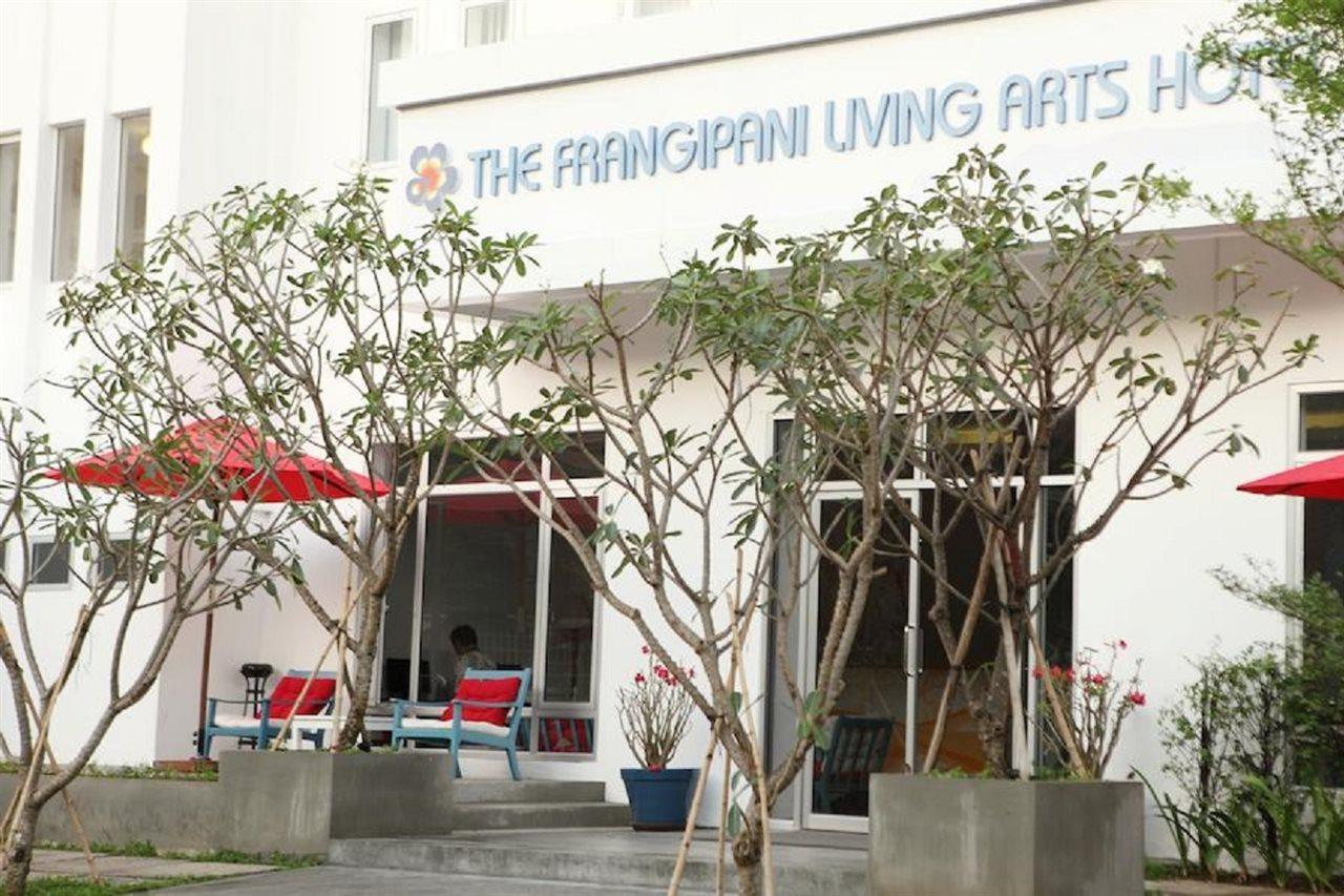 The Frangipani Living Arts Hotel And Spa Phnom Penh Eksteriør bilde